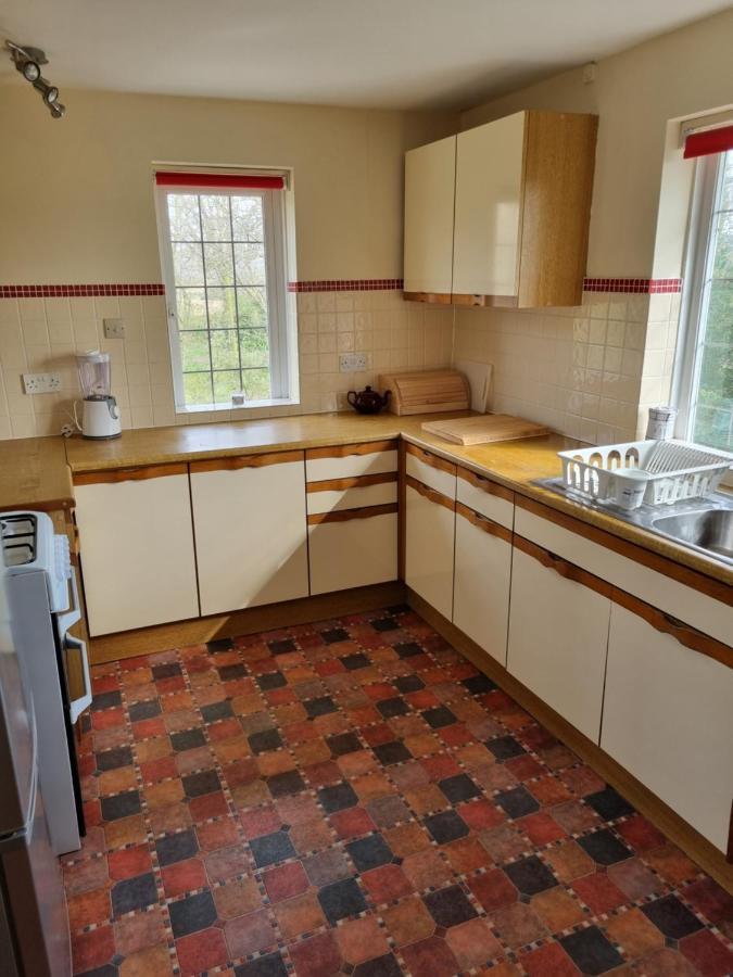 Lovely 2-Bedroom New Forest Apartment On A Farm New Milton Zewnętrze zdjęcie
